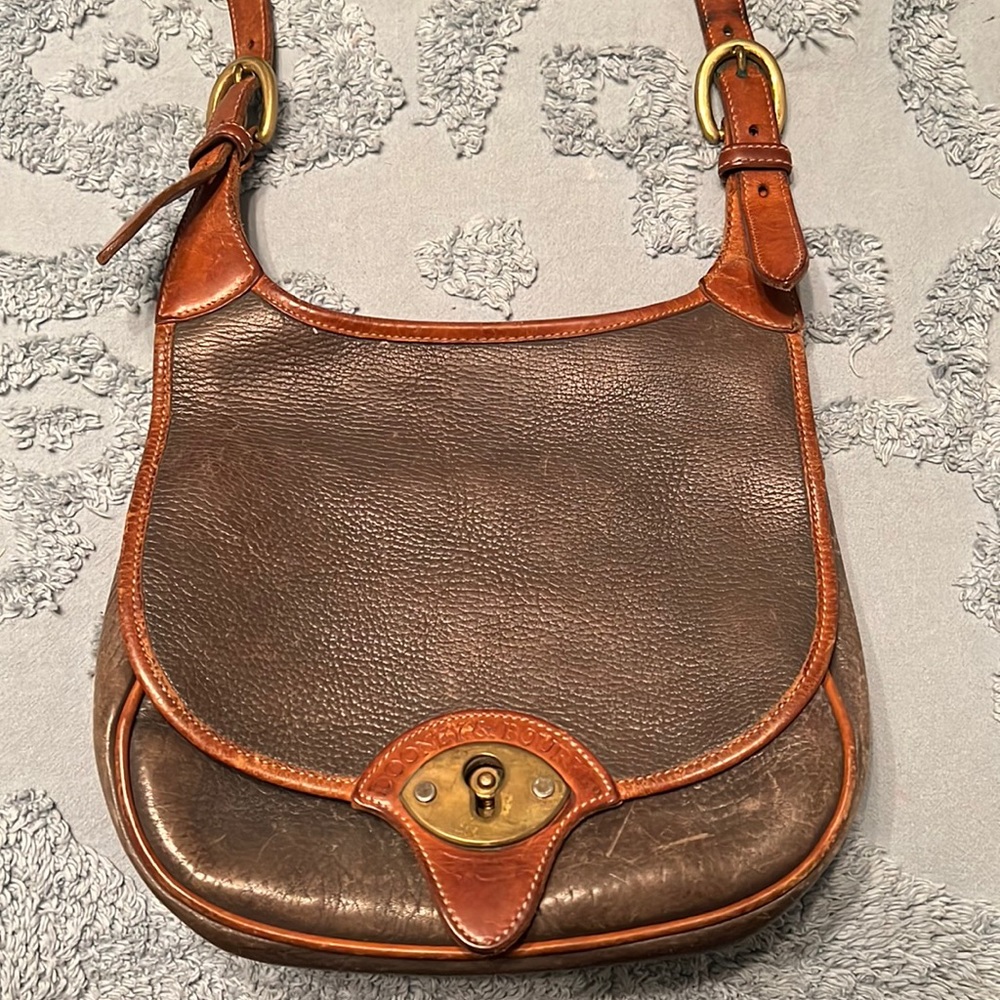 VINTAGE all leather Dooney & Bourke saddlebag